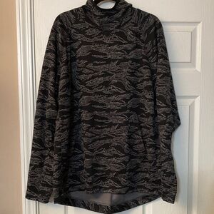 Nike Dri-FIT Gator- Neck Hoodie w/ front pocket - size XXL